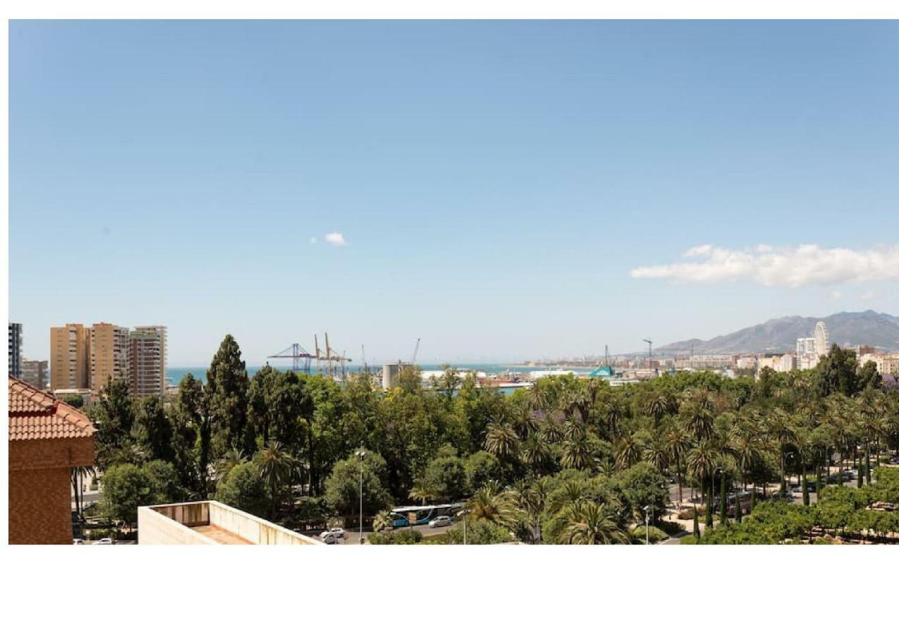 Apartamento Malagueta Campos Eliseos Malaga Exterior photo